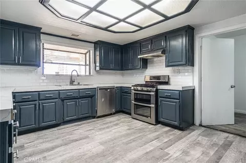 Kitchen - 13114 Choco, Apple Valley, CA 92308 photo 4 of 4