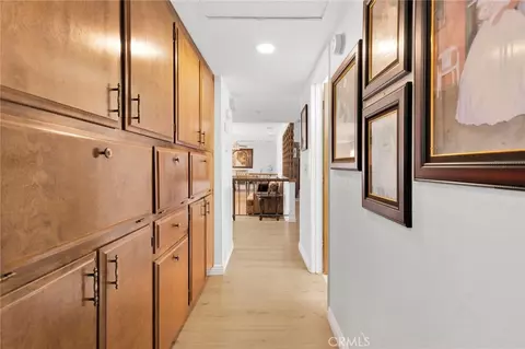 Entry Way - 20360 Eyota, Apple Valley, CA 92308 photo 2 of 2
