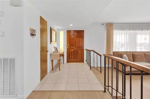 Entry Way - 20360 Eyota, Apple Valley, CA 92308 photo 1 of 2