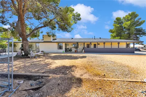 Exterior - 20360 Eyota, Apple Valley, CA 92308 photo 8 of 11