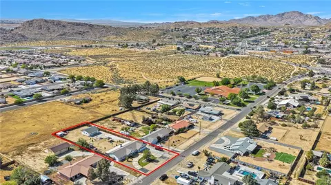 View/Area - 15454 Tuscola, Apple Valley, CA 92307 photo 7 of 7