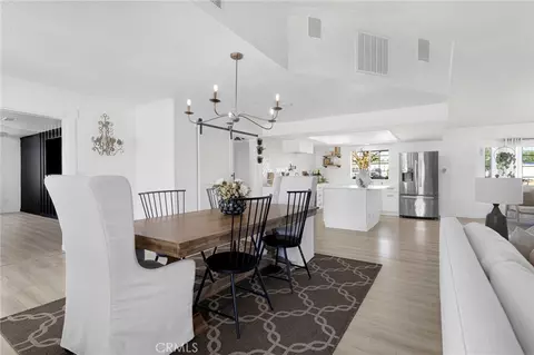 Dining - 15454 Tuscola, Apple Valley, CA 92307 photo 2 of 3