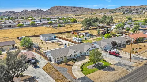 View/Area - 15454 Tuscola, Apple Valley, CA 92307 photo 2 of 7