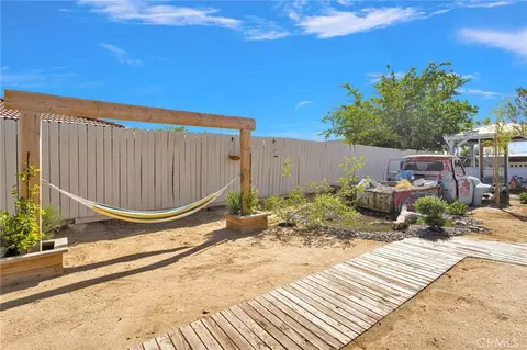 Exterior - 15454 Tuscola, Apple Valley, CA 92307 photo 21 of 21