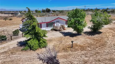 12133 Buttonwood, Phelan, CA 92371 photo 3