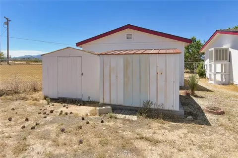12133 Buttonwood, Phelan, CA 92371 photo 40