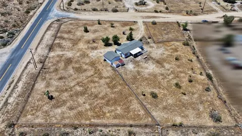 12133 Buttonwood, Phelan, CA 92371 photo 27