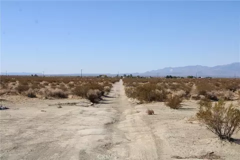 20 Skyranch Rd, Adelanto, CA 92301 photo 16
