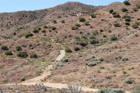 2 Eagles Nest, Yucca Valley, CA 92284 photo 8