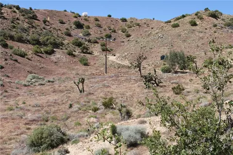 2 Eagles Nest, Yucca Valley, CA 92284 photo 13