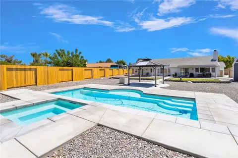 Exterior - 12784 Skyline Rnch, Apple Valley, CA 92308 photo 12 of 20
