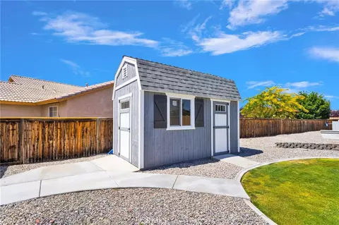 Exterior - 12784 Skyline Rnch, Apple Valley, CA 92308 photo 20 of 20