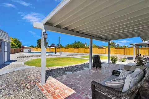 Exterior - 12784 Skyline Rnch, Apple Valley, CA 92308 photo 11 of 20