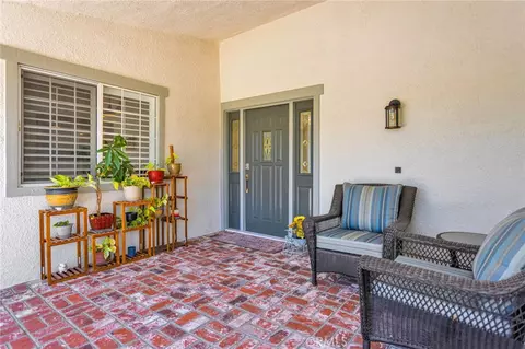 Exterior - 12784 Skyline Rnch, Apple Valley, CA 92308 photo 6 of 20