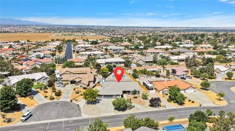 View/Area - 12784 Skyline Rnch, Apple Valley, CA 92308 photo 10 of 11