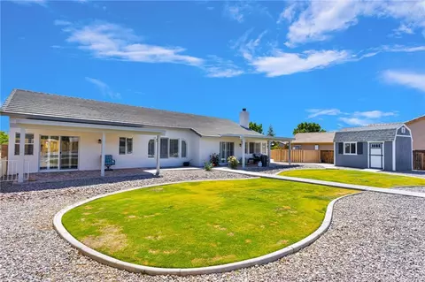 Exterior - 12784 Skyline Rnch, Apple Valley, CA 92308 photo 9 of 20