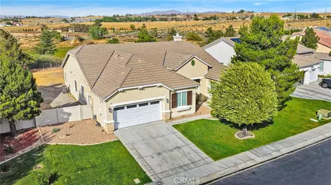 View/Area - 10854 Aster, Apple Valley, CA 92308 photo 2 of 8