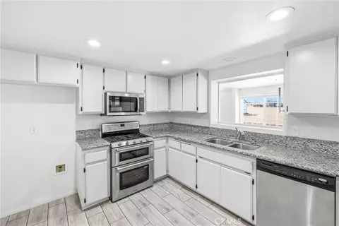 Kitchen - 18236 Cherry St, Hesperia, CA 92345 photo 2 of 2