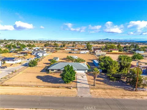 View/Area - 18236 Cherry St, Hesperia, CA 92345 photo 2 of 6