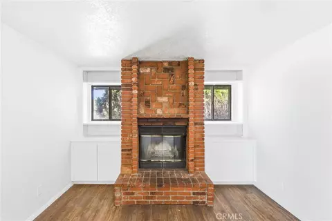 Living - 18236 Cherry St, Hesperia, CA 92345 photo 7 of 8