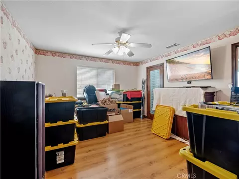 Bedroom - 13991 Jicarilla Rd, Apple Valley, CA 92307 photo 2 of 3