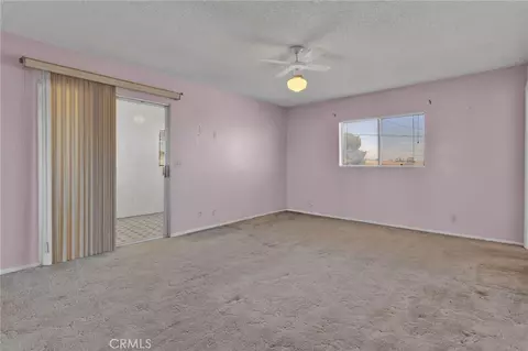 Bedroom - 14637 Sequoia, Hesperia, CA 92345 photo 1 of 9