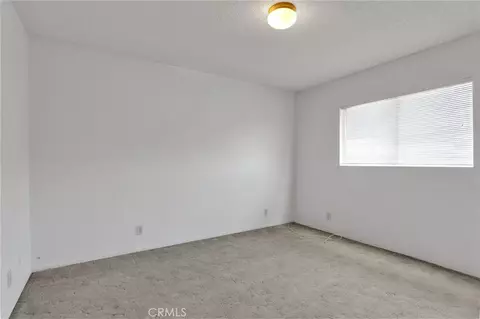 Bedroom - 14637 Sequoia, Hesperia, CA 92345 photo 4 of 9