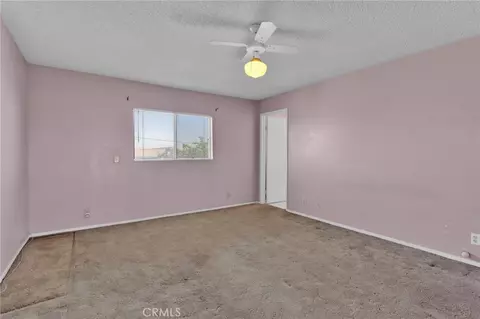 Bedroom - 14637 Sequoia, Hesperia, CA 92345 photo 2 of 9