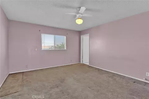Bedroom - 14637 Sequoia, Hesperia, CA 92345 photo 2 of 9