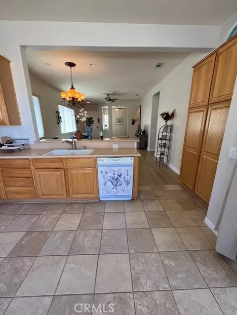 Other - 10485 Glen Oaks Ln, Apple Valley, CA 92308 photo 4 of 9