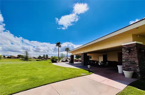 Exterior - 10485 Glen Oaks Ln, Apple Valley, CA 92308 photo 8 of 8