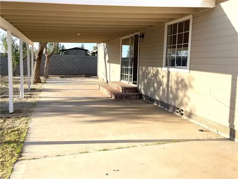 12546 Navajo, Apple Valley, CA 92308 photo 11