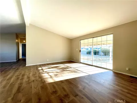 12546 Navajo, Apple Valley, CA 92308 photo 5