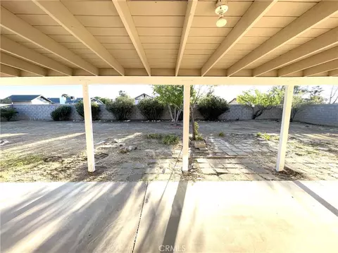 12546 Navajo, Apple Valley, CA 92308 photo 13