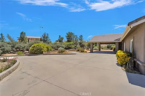Exterior - 7031 Joshua, Oak Hills, CA 92344 photo 20 of 21