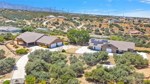 View/Area - 7031 Joshua, Oak Hills, CA 92344 photo 4 of 7