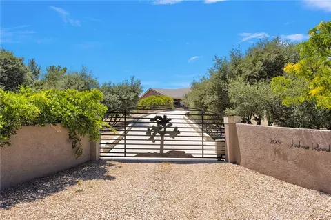 Exterior - 7031 Joshua, Oak Hills, CA 92344 photo 21 of 21