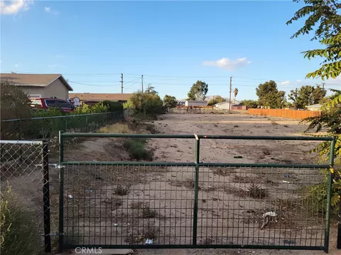 16138 Lorene Dr, Victorville, CA 92395 photo 8