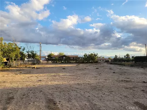 16138 Lorene Dr, Victorville, CA 92395 photo 2