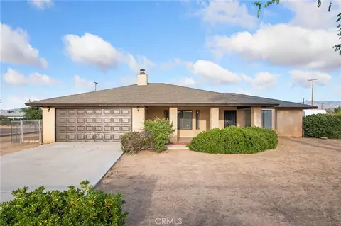 11065 Neola Rd, Apple Valley, CA 92308