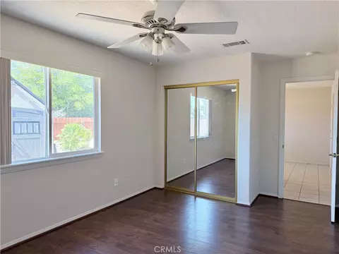 Bedroom - 20158 Yucca Loma Rd, Apple Valley, CA 92307 photo 2 of 2