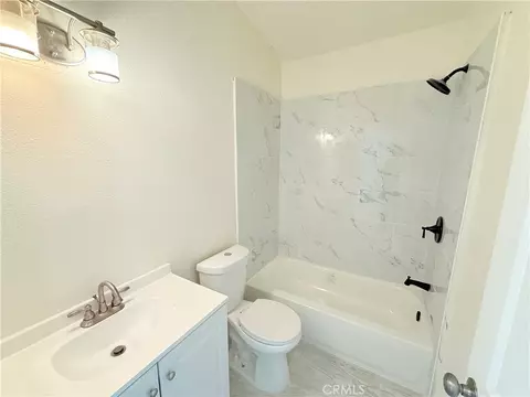 11975 Barbet, Phelan, CA 92371 photo 13