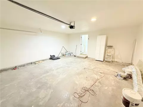 11975 Barbet, Phelan, CA 92371 photo 23