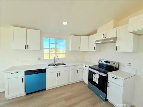 11975 Barbet, Phelan, CA 92371 photo 10