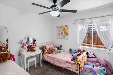 Bedroom - 9327 Agave Dr, Hesperia, CA 92344 photo 1 of 4