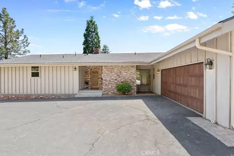 Exterior - 1090 Rivera, Wrightwood, CA 92397 photo 1 of 10