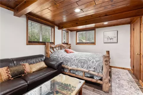 Bedroom - 1116 Lark Rd, Wrightwood, CA 92397 photo 2 of 6