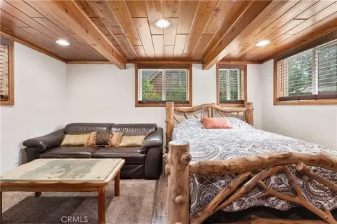 Bedroom - 1116 Lark Rd, Wrightwood, CA 92397 photo 1 of 6