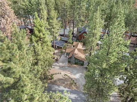 View/Area - 1116 Lark Rd, Wrightwood, CA 92397 photo 2 of 4