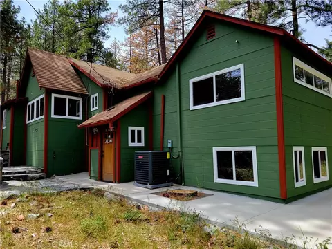 1116 Lark Rd, Wrightwood, CA 92397